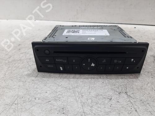Used Radio RENAULT CLIO III (BR0/1, CR0/1) 1.2 16V (BR02, BR0J, BR11, CR02, CR0J, CR11) (75 hp) 32503273