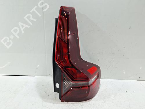 Farolim direito Farolim direito DACIA JOGGER (RK_) 1.0 TCe 110 (RKMD) (110 hp) 39934835 39934835