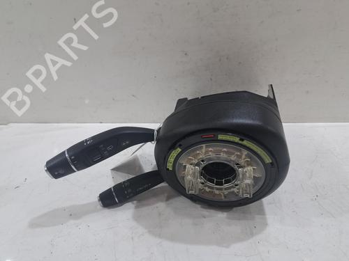 switch-mercedes-benz-b-class-sports-tourer-w246-w242-2011-2012-2013-2014-2015-2016-2017-2018-34644095 main image