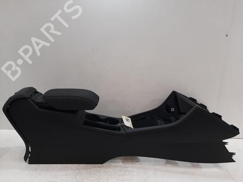 Used Middle console AUDI Q3 (8UB, 8UG) 1.4 TSI (150 hp) 30324430