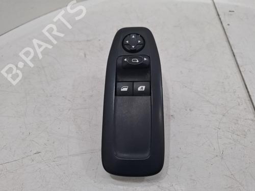 Used Right front window switch Right front window switch PEUGEOT 208 I (CA_, CC_) 1.6 BlueHDi 100 (100 hp) 39450428 39450428