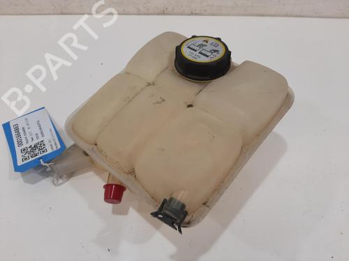 expansion-tank-ford-focus-iii-2010-2011-2012-2013-2014-2015-2016-2017-2018-2019-2020-33212548 main image