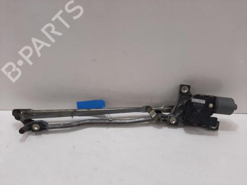 Used Front wiper motor VOLVO V50 (545) D2 (114 hp) 28274644