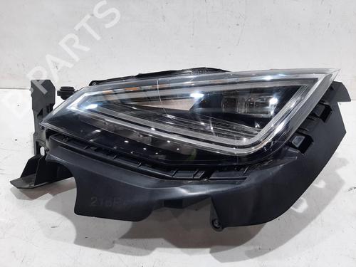 Used Left headlight SEAT ARONA (KJ7, KJP) 1.0 TSI (116 hp) 30671827