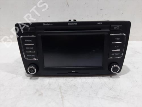 radio-skoda-yeti-5l-2009-2010-2011-2012-2013-2014-2015-2016-2017-37718284 main image
