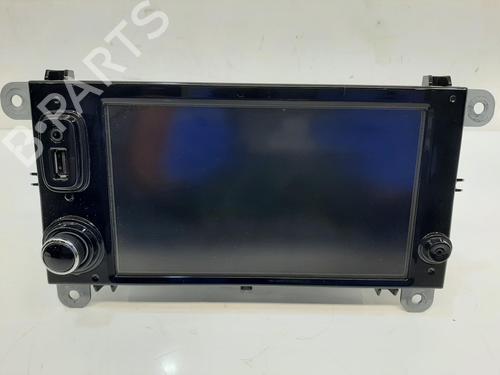 Bilradio RENAULT CLIO IV (BH_) 1.2 16V (73 hp) 28275161