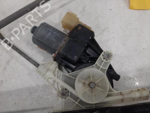 Front left window mechanism LAND ROVER RANGE ROVER IV (L405) 4.4 SDV8 4x4 | BP26837807C22 