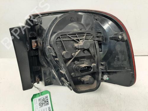 Left taillight VW TOUAREG (7LA, 7L6, 7L7) 2.5 R5 TDI | BP26865196C34 