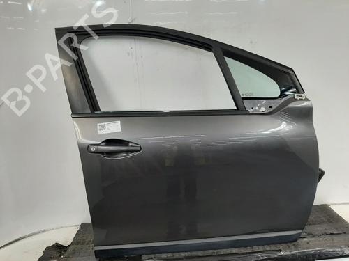 right-front-door-peugeot-2008-i-cu_-2013-38446918 main image