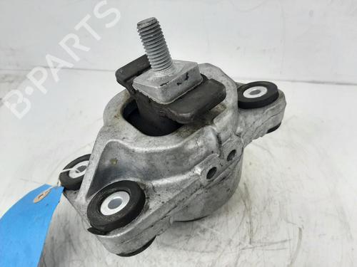 Used Engine mount LAND ROVER DISCOVERY V (L462) D300 MHEV 4x4 (300 hp) 29235416