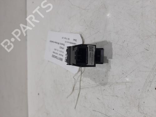 Left rear window switch JAGUAR I-PACE (X590) EV400 AWD | BP34403679I29 - Image 2
