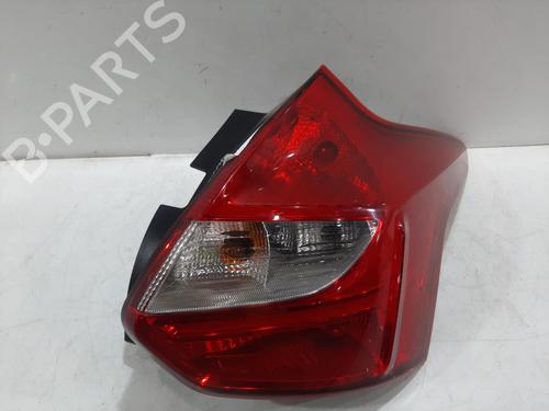 Used Right taillight FORD FOCUS III 1.0 EcoBoost (125 hp) 30324815