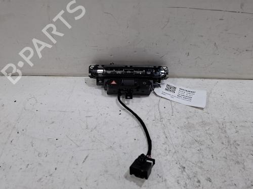 Used Warning switch Warning switch CITROËN C5 AIRCROSS (A_) 1.2 Hybrid 136 (ARHPYJ) (136 hp) 39757178 39757178