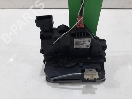 Andre VAUXHALL CORSA Mk IV (E) (X15) 1.4 (90 hp) 31305615