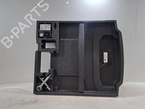 Pianale bagagliaio Pianale bagagliaio JAGUAR I-PACE (X590) EV400 AWD (400 hp) 34376837 34376837