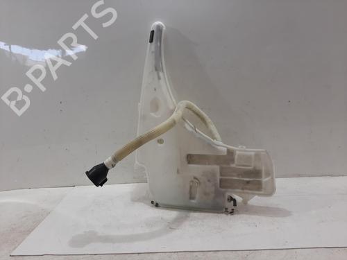 Used Windscreen washer tank Windscreen washer tank 37019325 37019325