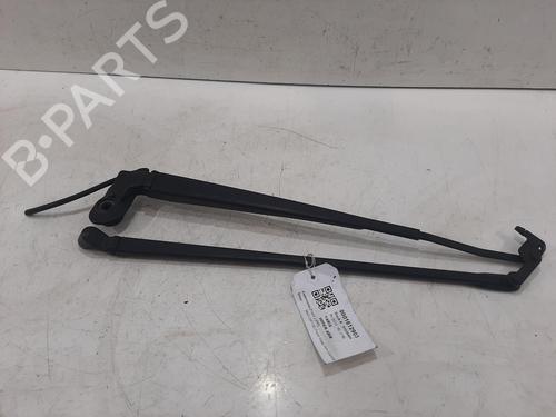 Andre TOYOTA YARIS (_P13_) 1.5 Hybrid (NHP130_, NHP130) (101 hp) 31879093