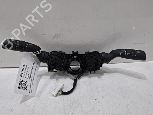 Used Switch Switch TOYOTA YARIS (_P21_, _PA1_, _PH1_) 1.5 Hybrid (MXPH10, MXPH11) (116 hp) 40611921 40611921
