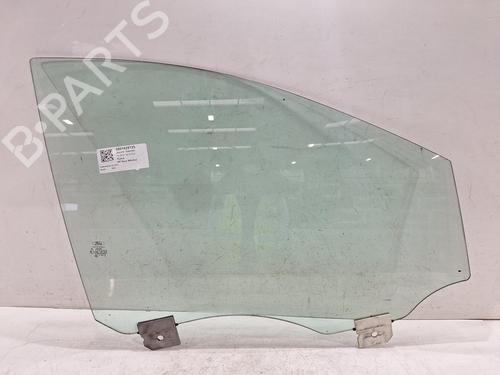 dr-rude-hjre-foran-ford-kuga-ii-dm2-2012-32239467 main image