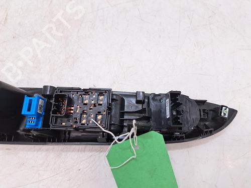 Right front window switch VAUXHALL VIVA (C16) 1.0 | BP37727109I26  - Image 5