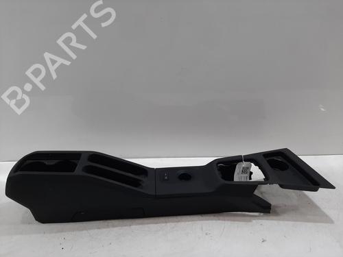 Used Middle console Middle console DACIA DUSTER (HM_) 1.6 SCe 115 (HMM1) (115 hp) 34338694 34338694