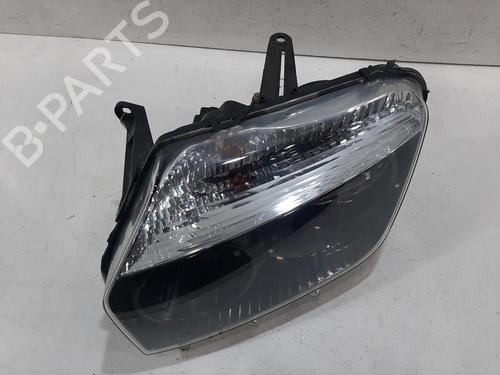 Left headlight DACIA DUSTER (HS_) 1.5 dCi | BP31879596C28