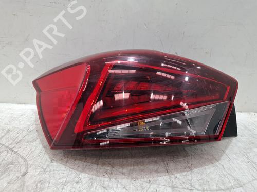 Used Left taillight Left taillight 39532010 39532010