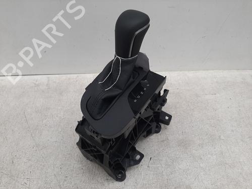 Used Gear lever TOYOTA YARIS (_P21_, _PA1_, _PH1_) 1.5 Hybrid (MXPH10, MXPH11) (116 hp) 26855816