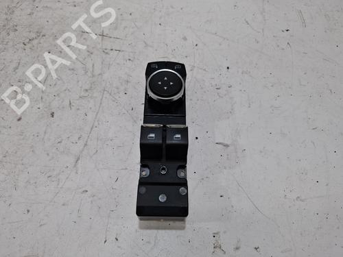 Used Right front window switch Right front window switch FORD FIESTA VII (HJ, HF) 1.1 Ti-VCT (86 hp) 39694857 39694857