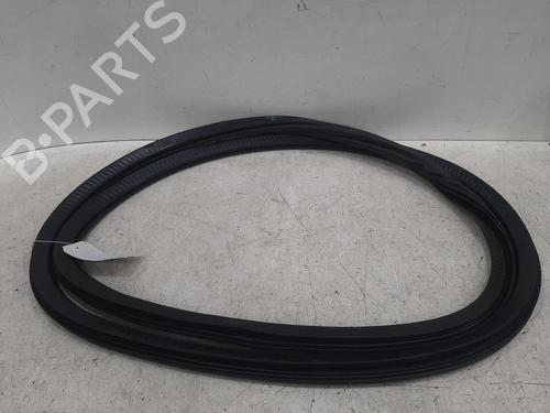 Used Rubber door seal LAND ROVER DEFENDER Station Wagon (L663) P525 4x4 (525 hp) 29235788