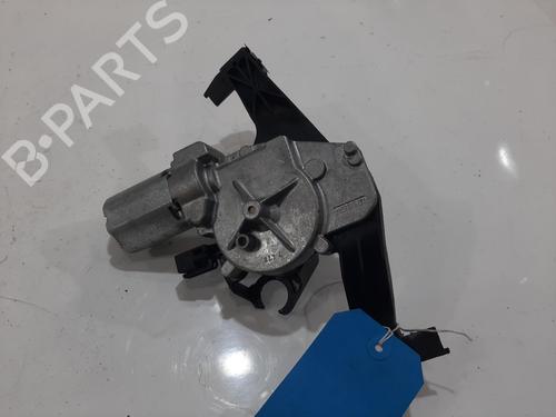 Used Rear wiper motor Rear wiper motor VAUXHALL CORSA Mk IV (E) (X15) 1.4 (75 hp) 35768922 35768922