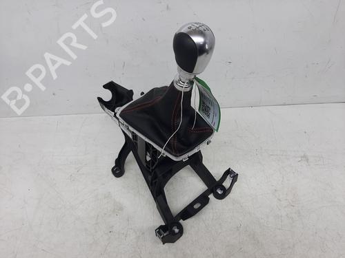 Used Gear lever FORD KUGA III (DFK) 2.0 EcoBlue mHEV (150 hp) 26808717