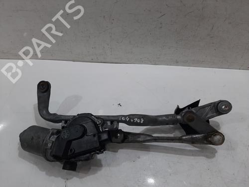 Used Front wiper motor Front wiper motor TOYOTA YARIS (_P13_) 1.4 D (NLP130_, NLP130) (90 hp) 33179770 33179770