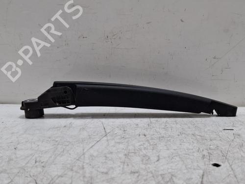 Used Rear windshield wiper arm Rear windshield wiper arm 39423607 39423607