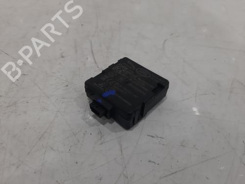 Used Control unit JAGUAR I-PACE (X590) EV400 AWD (400 hp) 26815413