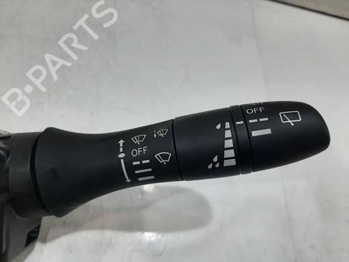 Switch NISSAN JUKE (F16_) 1.0 | BP30721974I30 