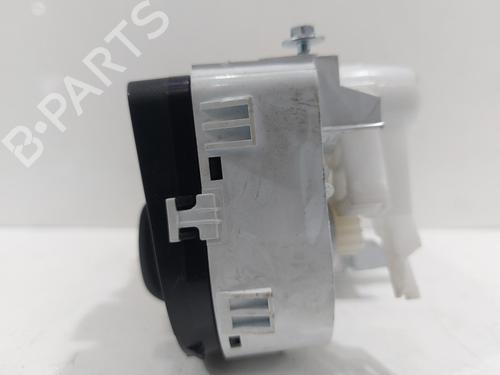Climate control VAUXHALL CORSA Mk III (D) (S07) 1.2 i 16V (L08) | BP28038251I5 