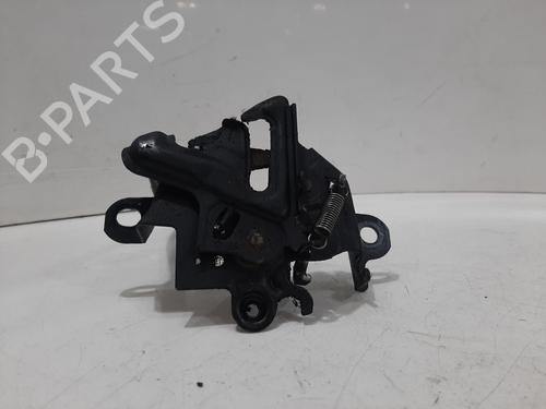 Used Hood lock TOYOTA YARIS (_P13_) 1.5 Hybrid (NHP130_) (101 hp) 32027100