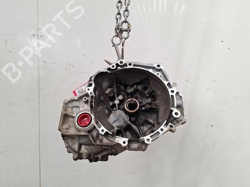 Used Gearbox Gearbox TOYOTA YARIS (_P13_) 1.3 (NSP130_, NSP130) (99 hp) 40222691 40222691