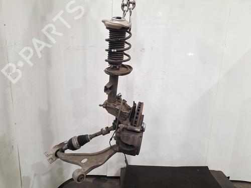 Fjederben fortil venstre MERCEDES-BENZ CLA (C118) CLA 200 (118.387) (163 hp) 32757429