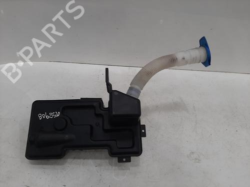 Used Windscreen washer tank VW TIGUAN (5N_) 2.0 TDI 4motion (150 hp) 26834648