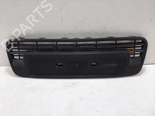 Used Grille CITROËN C3 Picasso (SH_) 1.6 HDI 90 (92 hp) 30896606