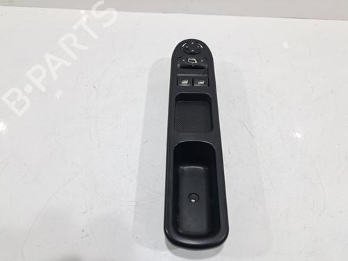 Used Right front window switch Right front window switch PEUGEOT 207 CC (WD_) 1.6 16V (120 hp) 40500365 40500365