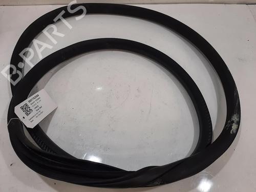 rubber-door-seal-jaguar-i-pace-x590-2018-37160482 main image
