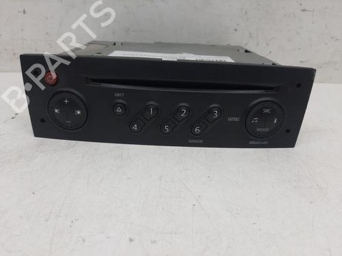 Bilradio RENAULT SCÉNIC II (JM0/1_) 1.6 16V (JM1R) (112 hp) 26753830