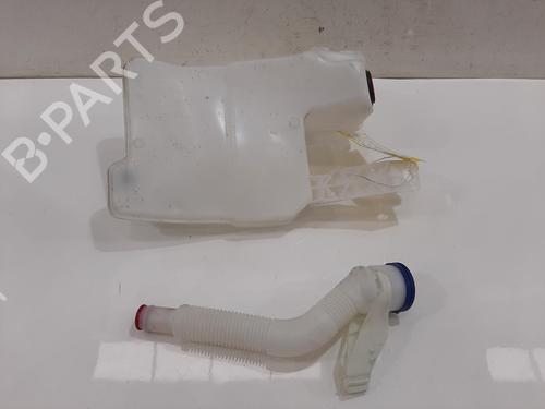 Used Windscreen washer tank Windscreen washer tank VAUXHALL CORSA Mk V (F) 1.2 (101 hp) 35922582 35922582