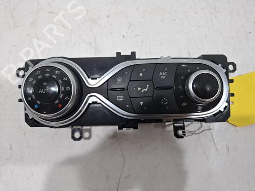 Used Climate control Climate control 38770043 38770043