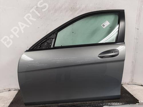 Used Left front door Left front door MERCEDES-BENZ C-CLASS (W204) C 220 CDI (204.002) (170 hp) 33336308 33336308