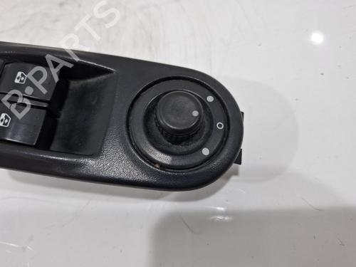 Right front window switch VAUXHALL VIVARO A Bus (X83) 2.0 CDTI | BP37853295I26 - Image 3