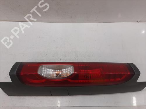 Used Right taillight VAUXHALL VIVARO A Bus (X83) 2.0 CDTI (90 hp) 30495203